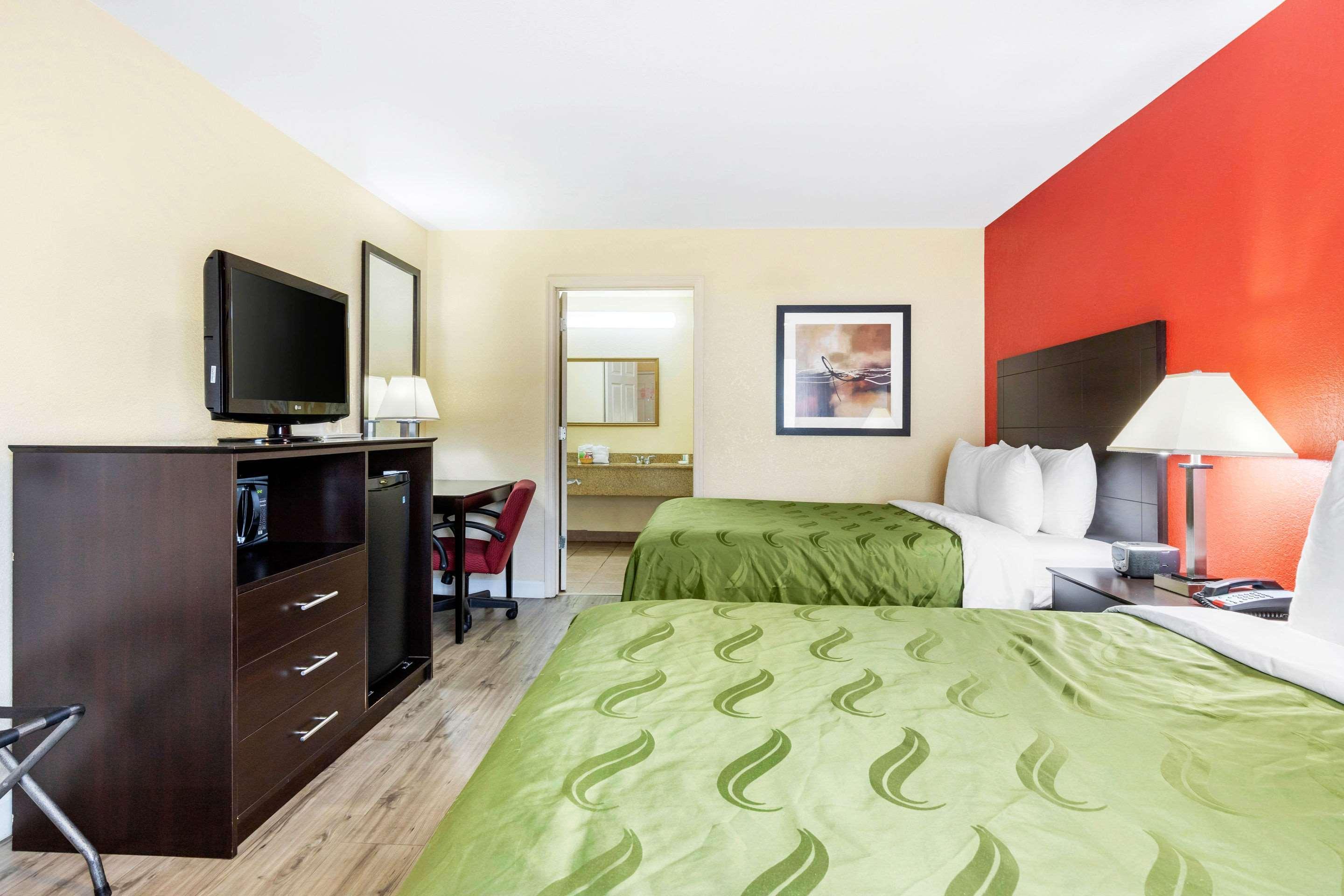 Quality Inn & Suites Lexington Exterior foto