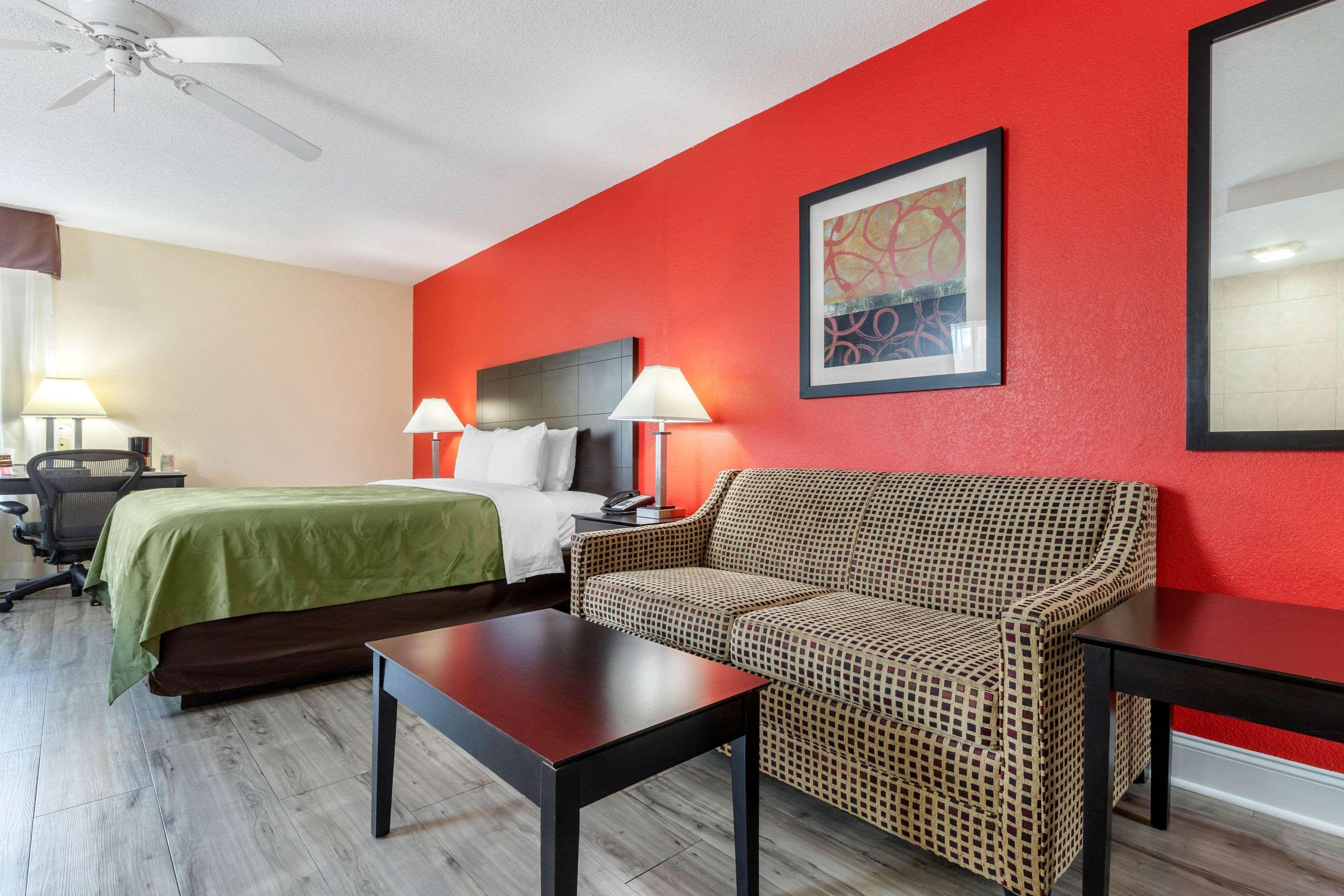 Quality Inn & Suites Lexington Exterior foto