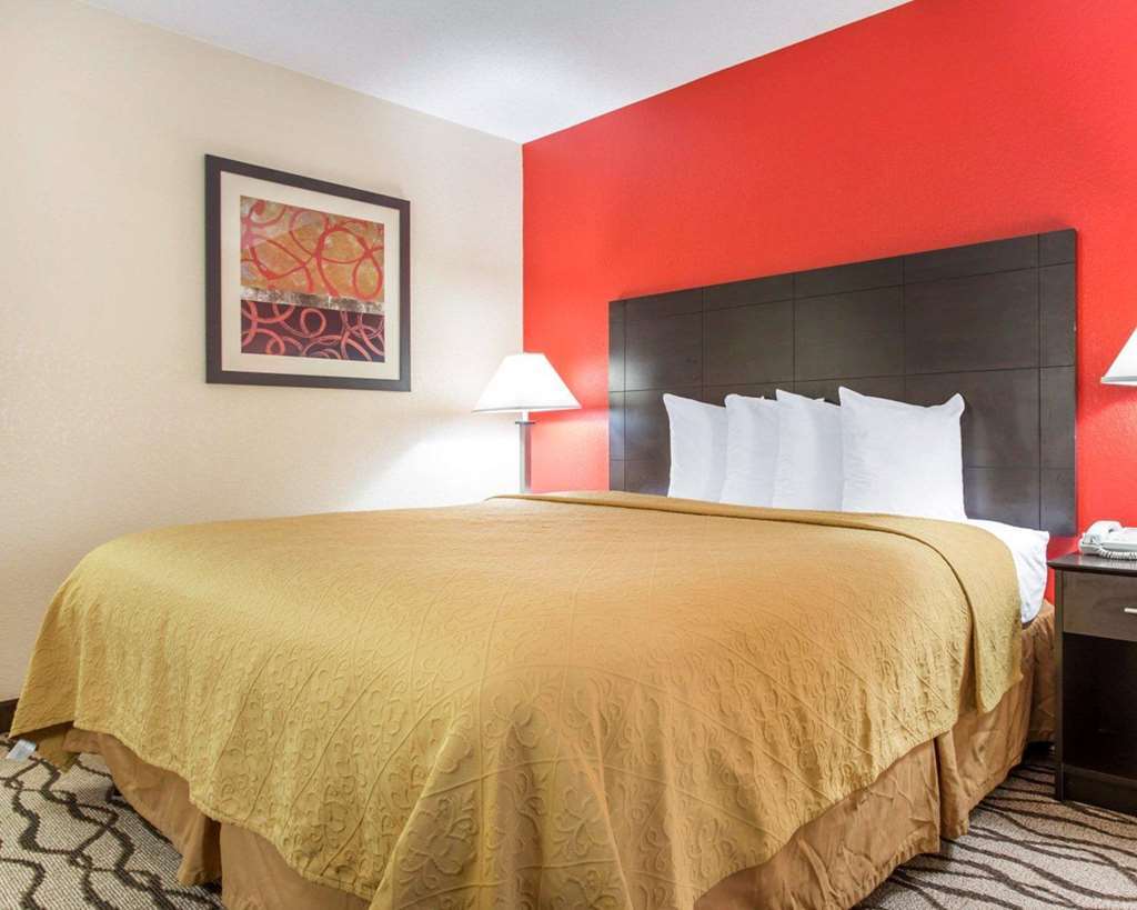 Quality Inn & Suites Lexington Quarto foto